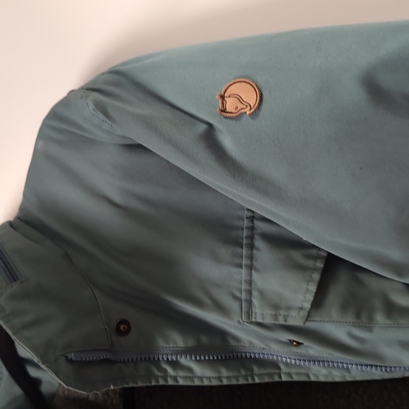 Fjallraven raven women's winter jacket - Picture 7 of 12